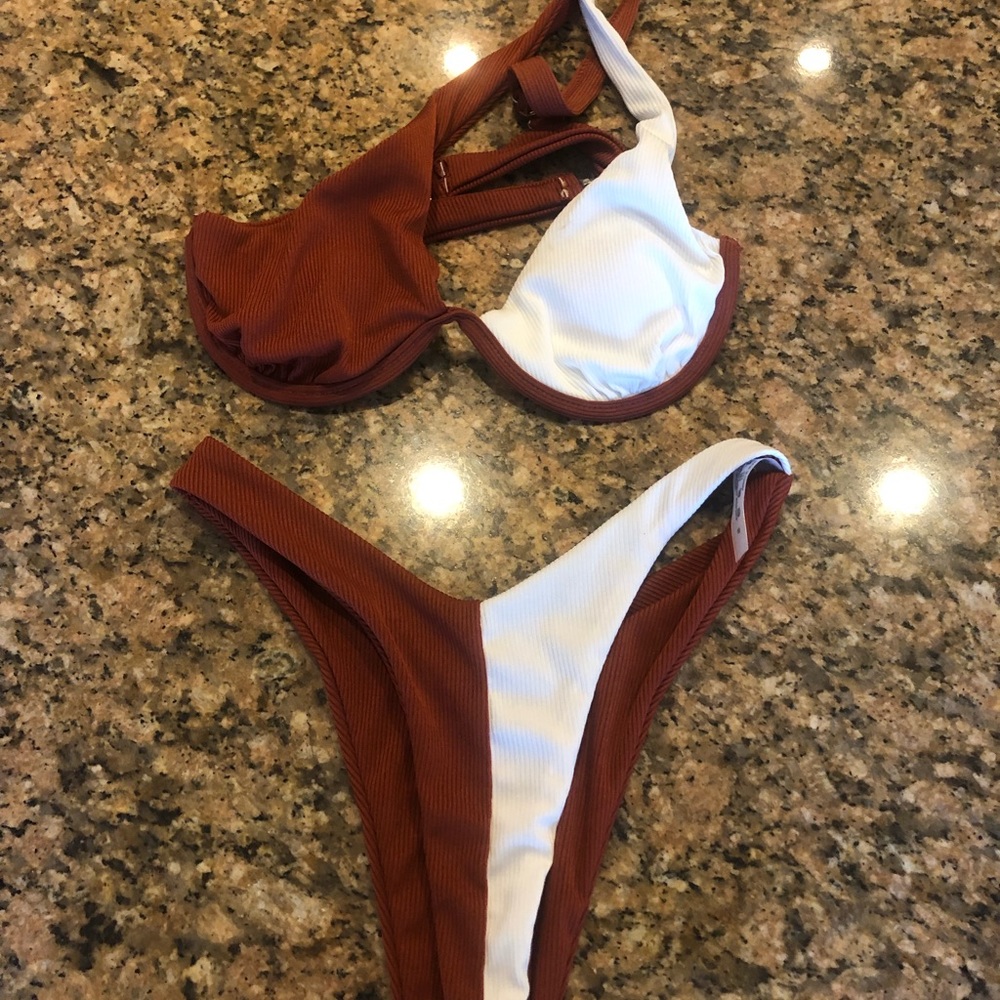 Two toned ribbed underwire shein bikini